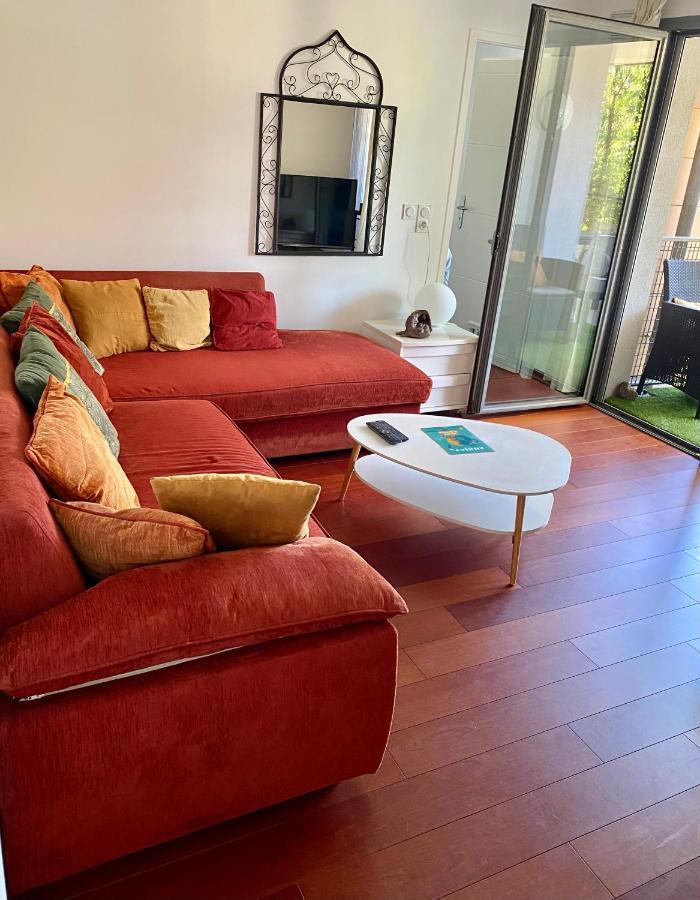 Appart Cosy Proche Du Lac Avec Terrasse آنسي المظهر الخارجي الصورة