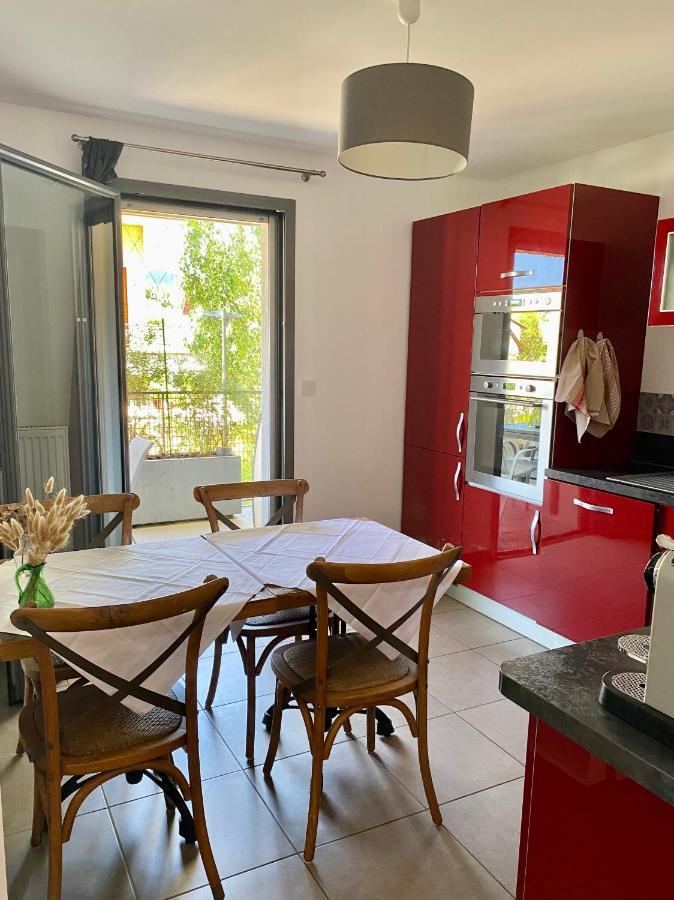 Appart Cosy Proche Du Lac Avec Terrasse آنسي المظهر الخارجي الصورة